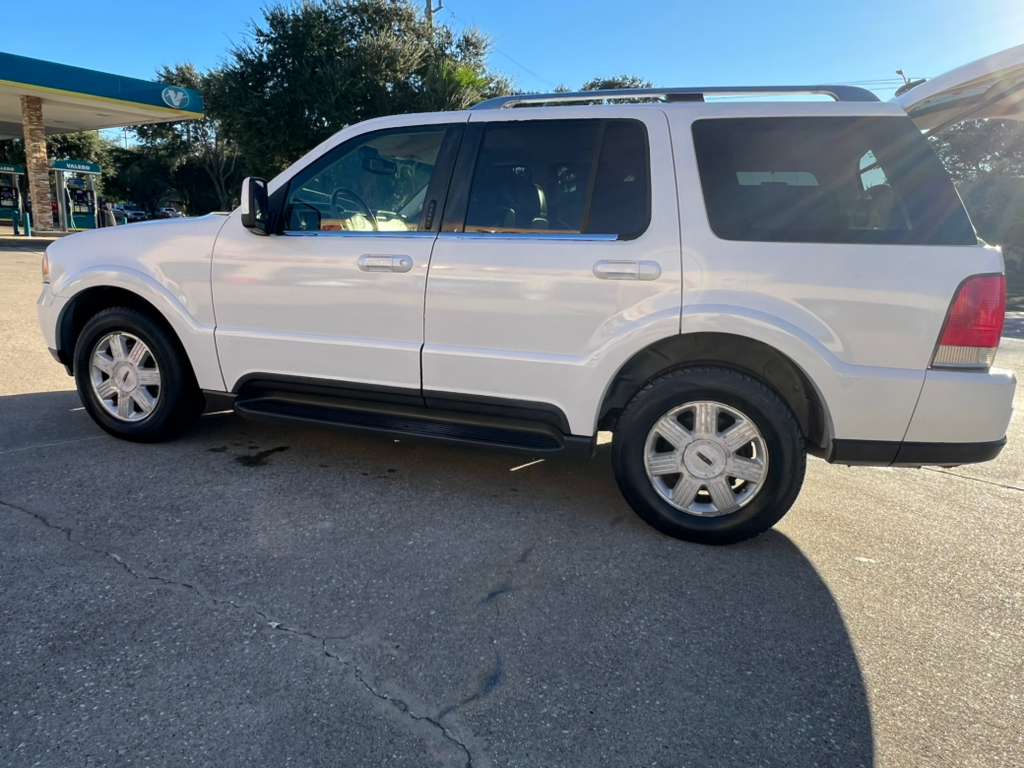 2005 Lincoln Aviator