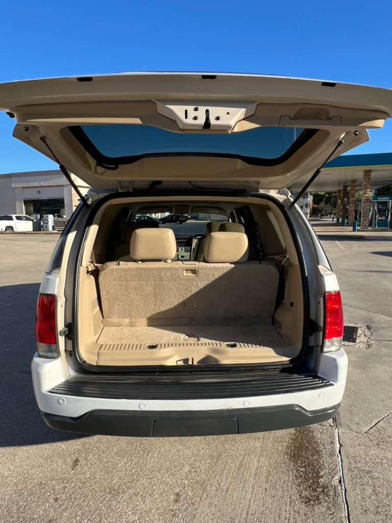 2005 Lincoln Aviator