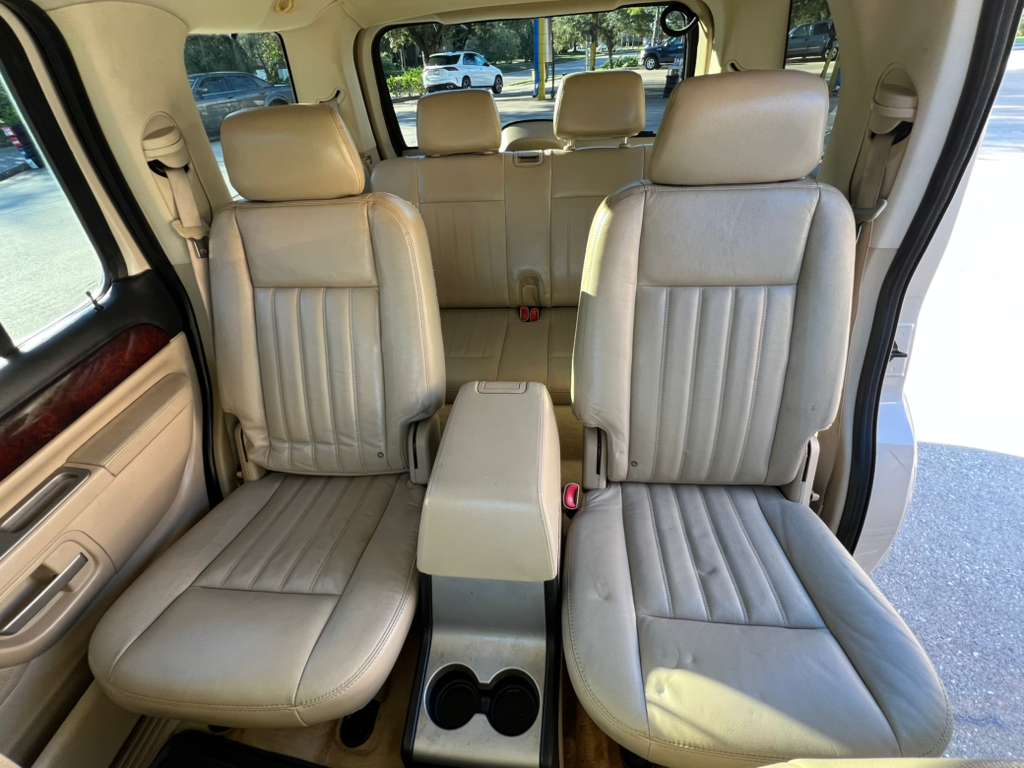 2005 Lincoln Aviator