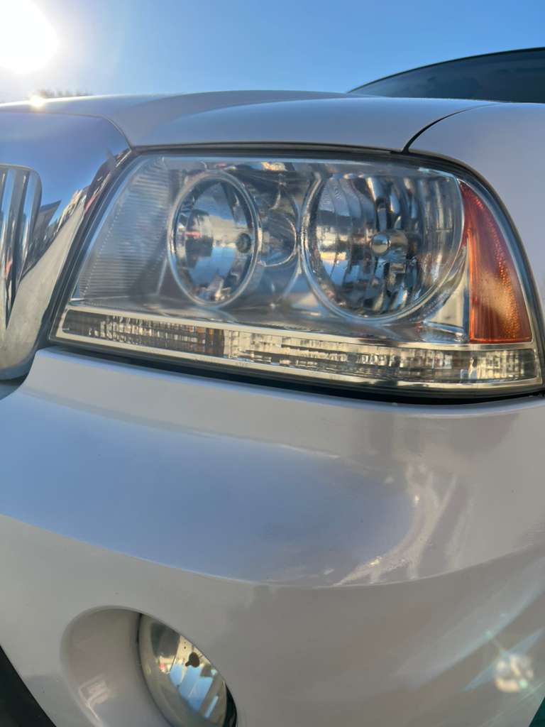 2005 Lincoln Aviator